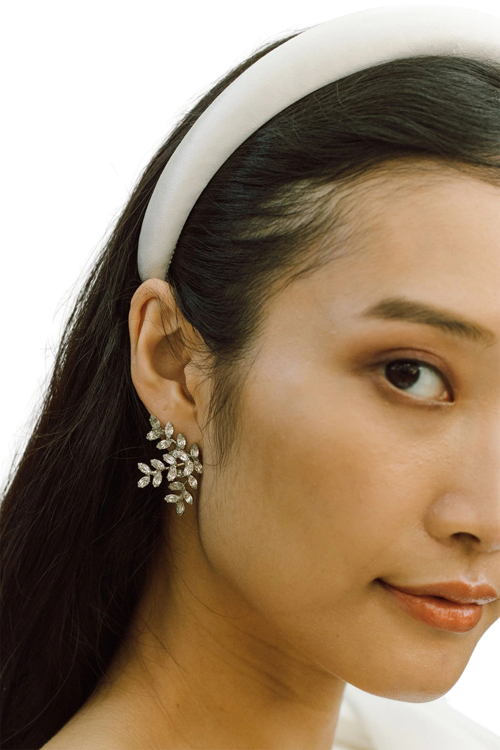 Viniette Earrings - Crystal
